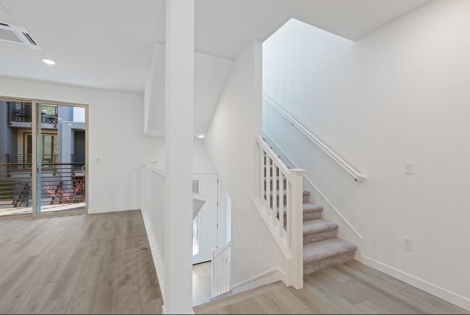 Detail Gallery Image 5 of 29 For 6702 Optimum Loop, San Jose,  CA 95119 - 4 Beds | 3/1 Baths