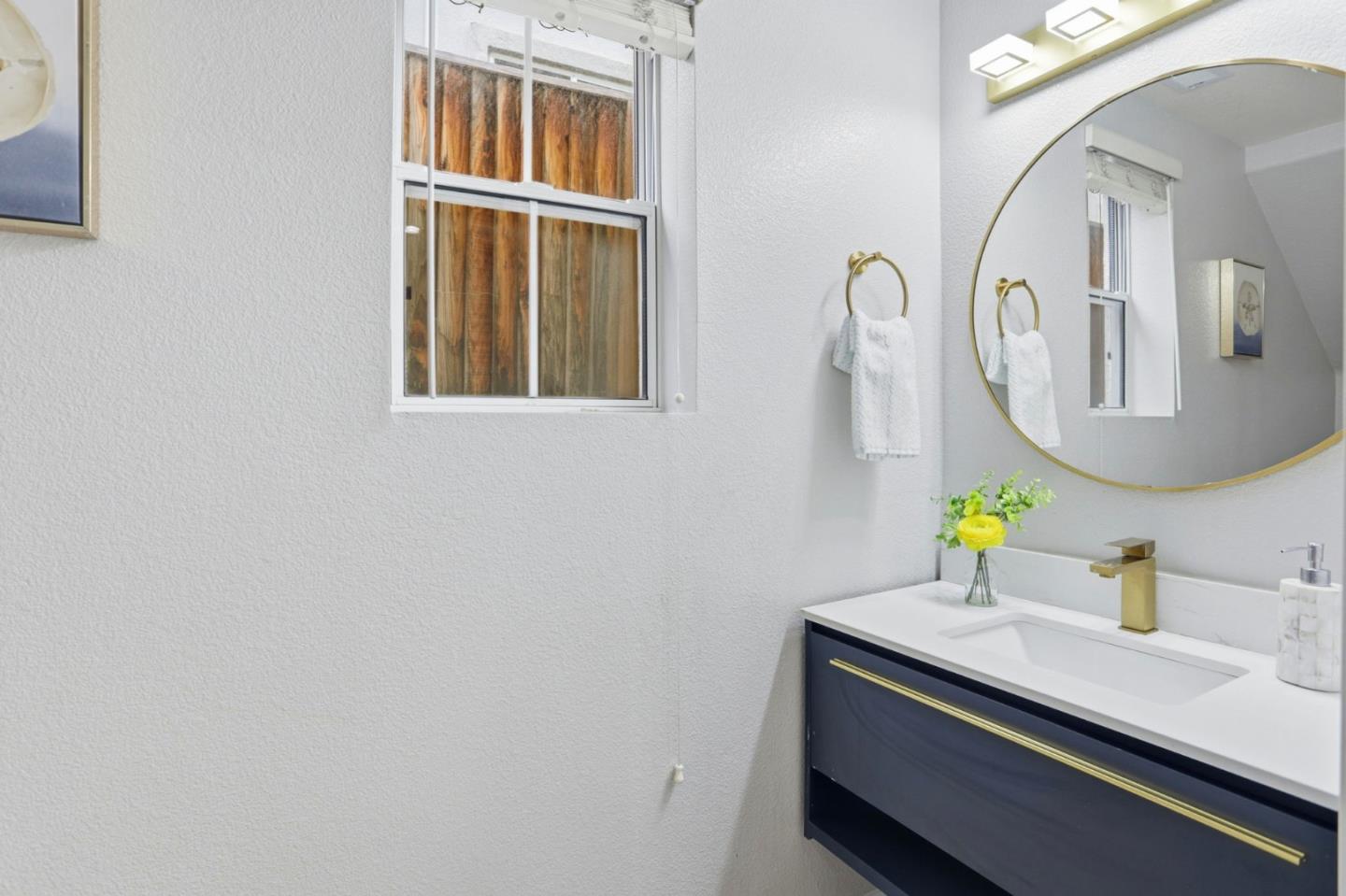 Detail Gallery Image 13 of 37 For 3424 Maroun Pl, San Jose,  CA 95148 - 3 Beds | 2/1 Baths