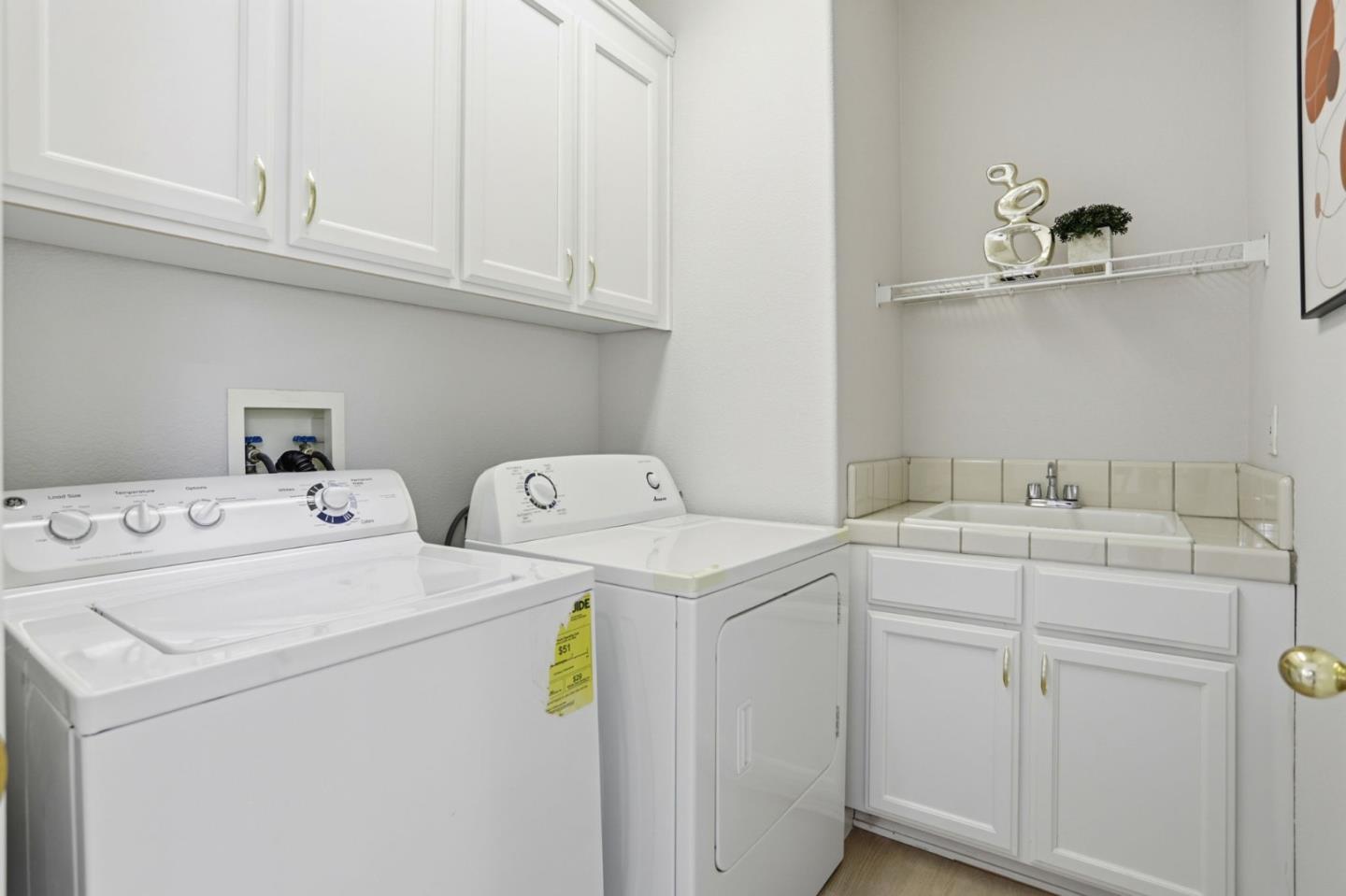 Detail Gallery Image 24 of 37 For 3424 Maroun Pl, San Jose,  CA 95148 - 3 Beds | 2/1 Baths