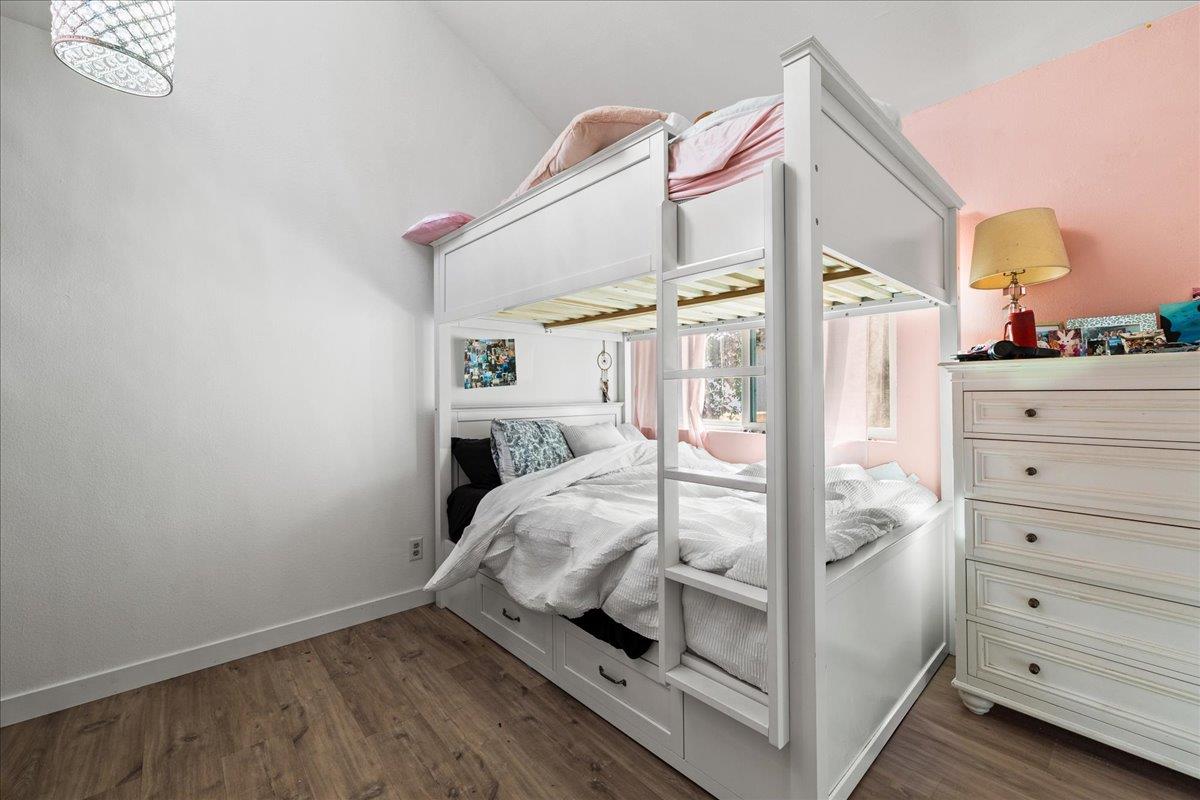 Detail Gallery Image 18 of 27 For 552 Walnut St, San Carlos,  CA 94070 - – Beds | – Baths