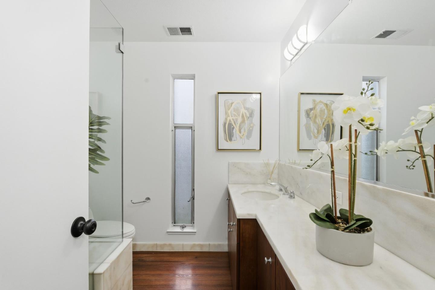 Detail Gallery Image 34 of 77 For 5870 Balmoral Dr, Oakland,  CA 94619 - 3 Beds | 2 Baths