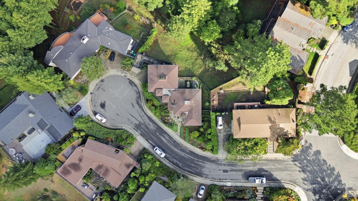 Detail Gallery Image 65 of 77 For 5870 Balmoral Dr, Oakland,  CA 94619 - 3 Beds | 2 Baths