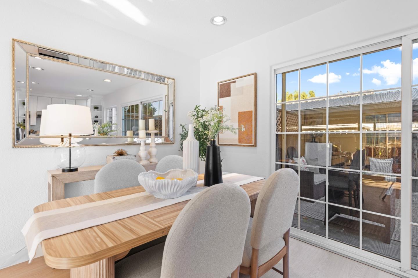 Detail Gallery Image 6 of 34 For 2641 Faust Ct, San Jose,  CA 95121 - 3 Beds | 1/1 Baths