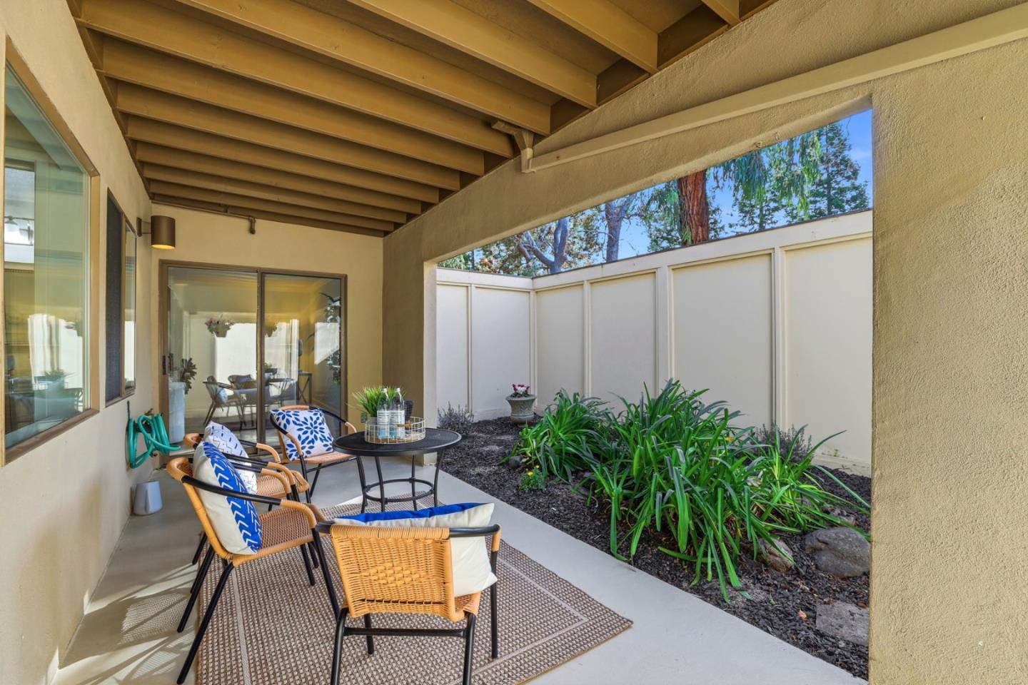 Detail Gallery Image 27 of 43 For 453 Alberto Way #D160,  Los Gatos,  CA 95032 - 2 Beds | 2 Baths