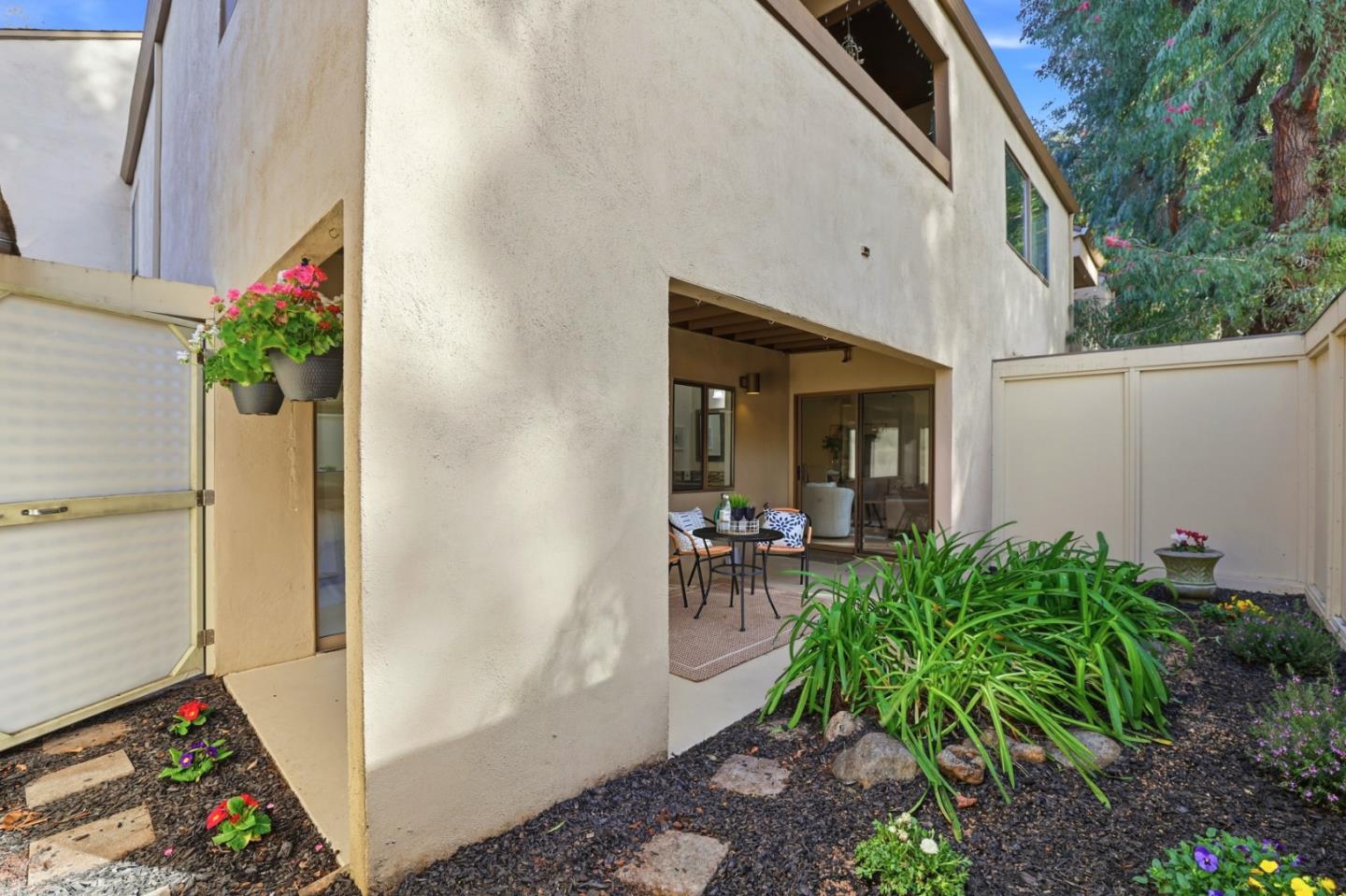 Detail Gallery Image 28 of 43 For 453 Alberto Way #D160,  Los Gatos,  CA 95032 - 2 Beds | 2 Baths