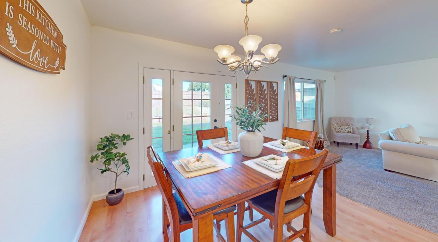 Detail Gallery Image 13 of 38 For 438 Seminole Way, Salinas,  CA 93906 - 3 Beds | 2 Baths