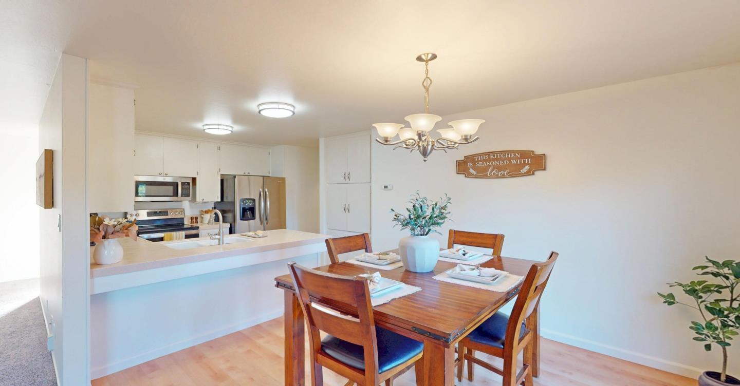 Detail Gallery Image 15 of 38 For 438 Seminole Way, Salinas,  CA 93906 - 3 Beds | 2 Baths