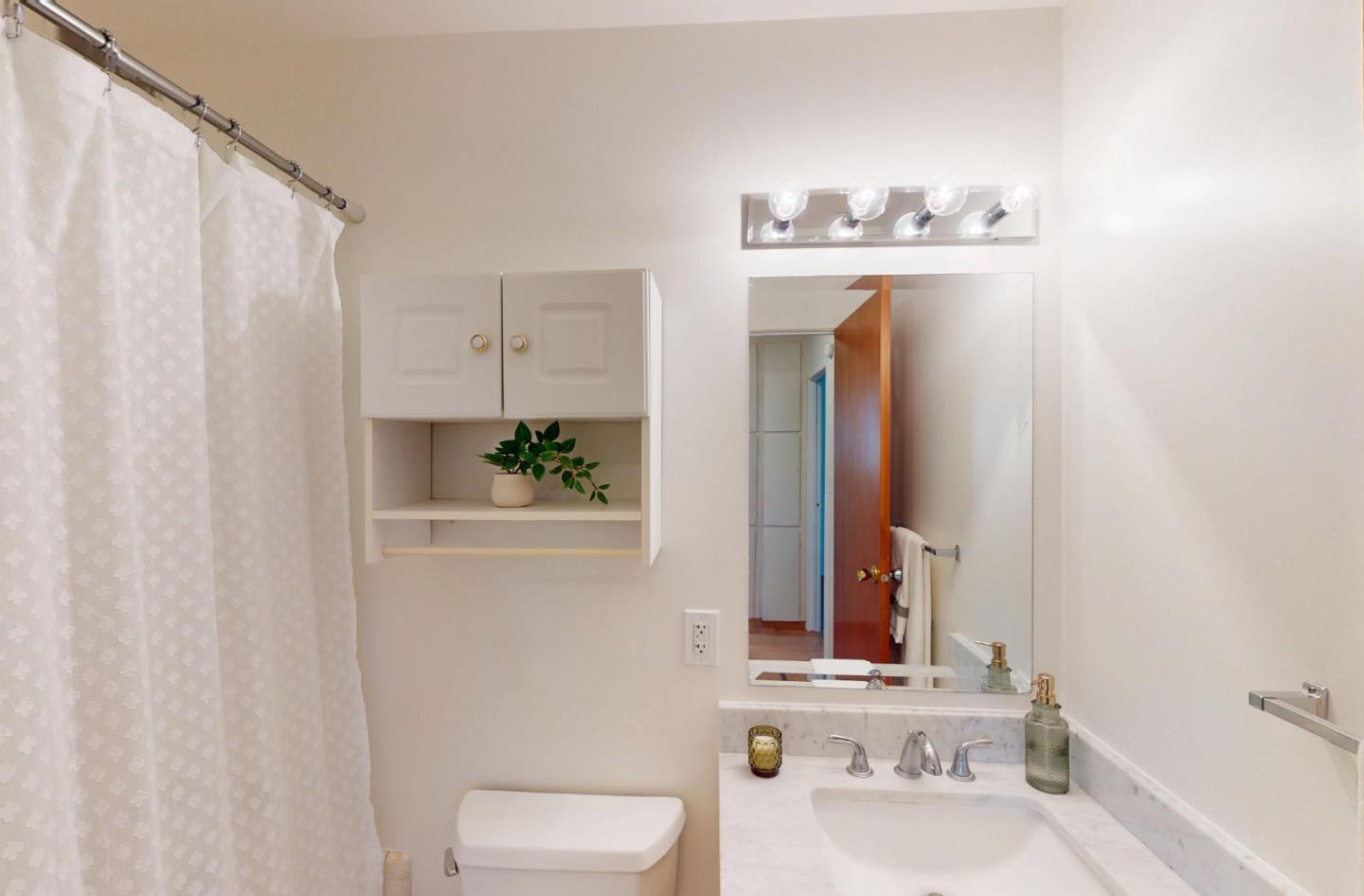 Detail Gallery Image 20 of 38 For 438 Seminole Way, Salinas,  CA 93906 - 3 Beds | 2 Baths