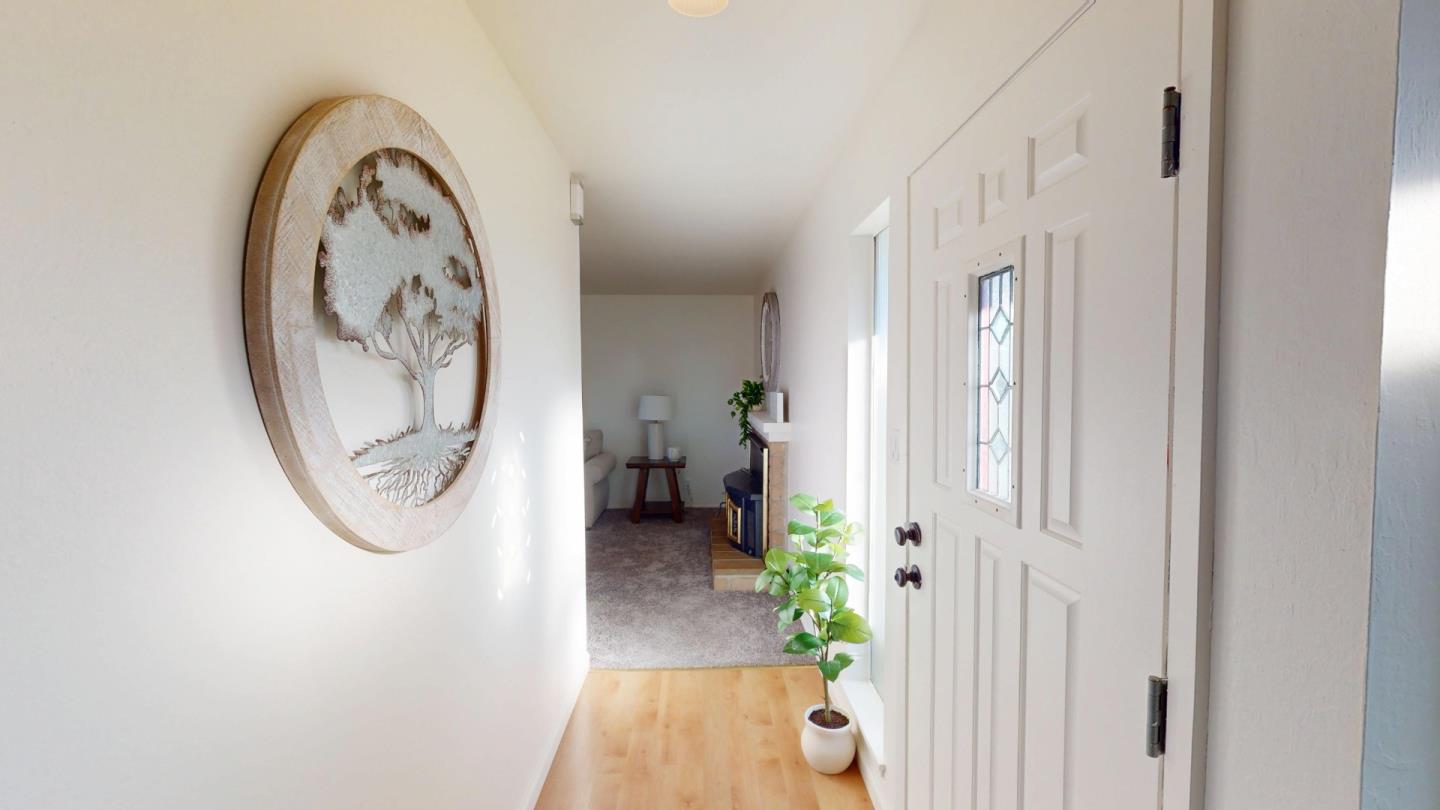 Detail Gallery Image 6 of 38 For 438 Seminole Way, Salinas,  CA 93906 - 3 Beds | 2 Baths