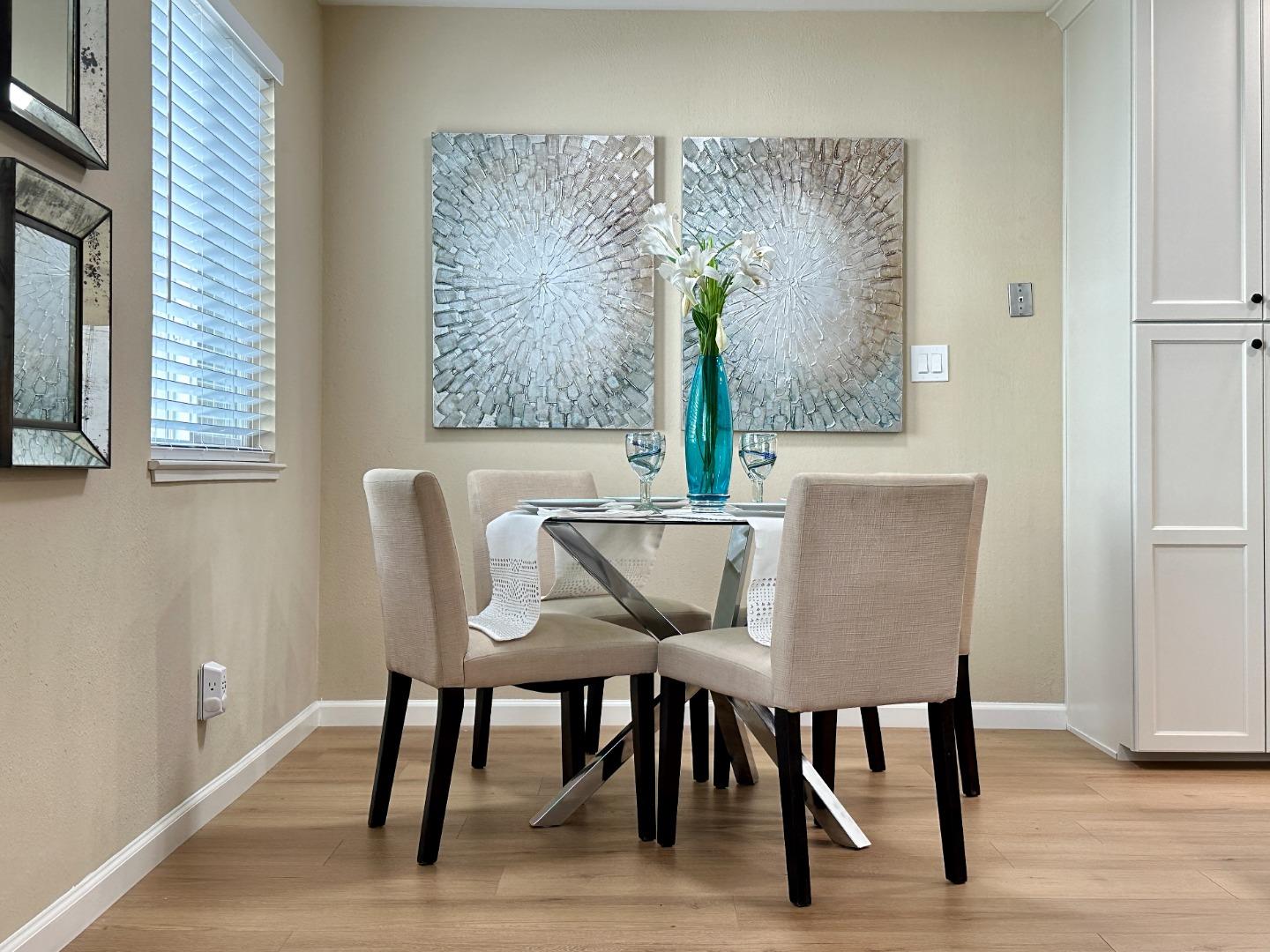 Detail Gallery Image 6 of 31 For 2122 Arroyo Ct #3,  Pleasanton,  CA 94588 - 2 Beds | 1 Baths