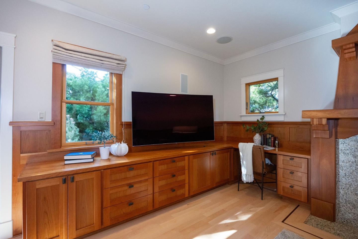 Detail Gallery Image 15 of 57 For 736 Arroyo Leon Dr, Half Moon Bay,  CA 94019 - 4 Beds | 4 Baths