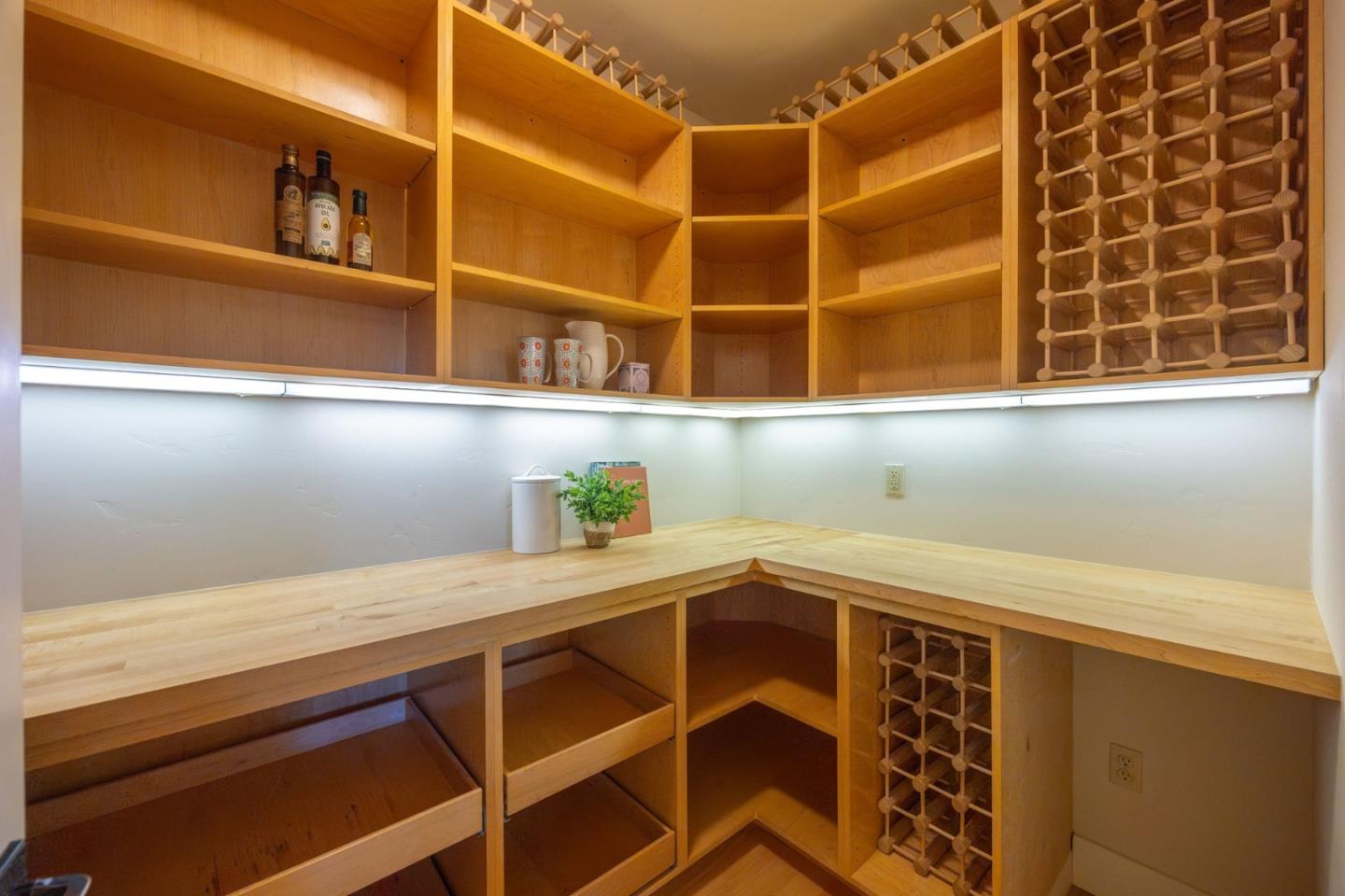 Detail Gallery Image 25 of 57 For 736 Arroyo Leon Dr, Half Moon Bay,  CA 94019 - 4 Beds | 4 Baths