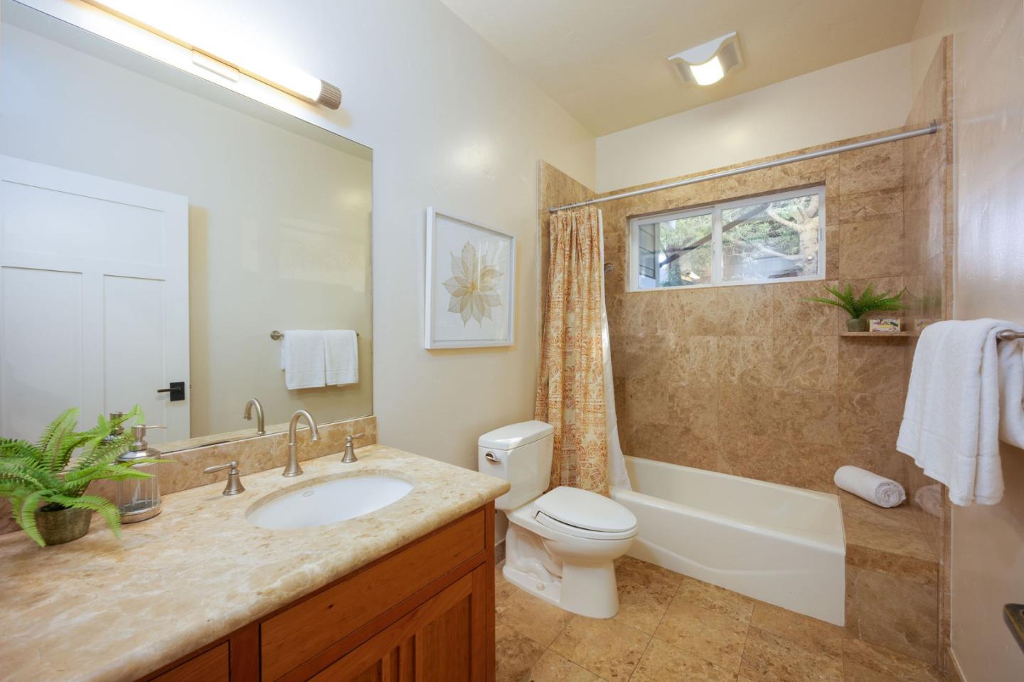 Detail Gallery Image 35 of 57 For 736 Arroyo Leon Dr, Half Moon Bay,  CA 94019 - 4 Beds | 4 Baths