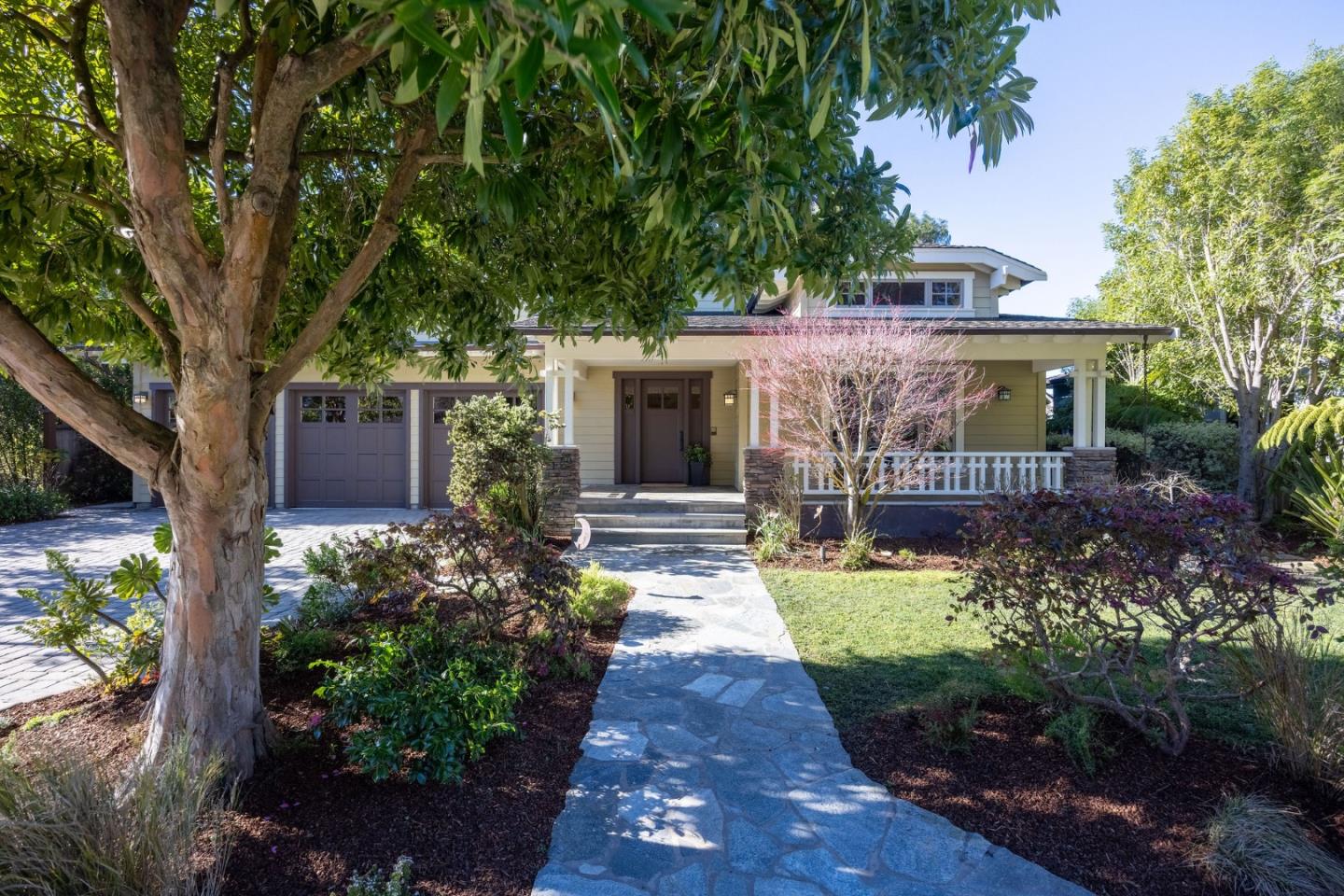 Detail Gallery Image 5 of 57 For 736 Arroyo Leon Dr, Half Moon Bay,  CA 94019 - 4 Beds | 4 Baths