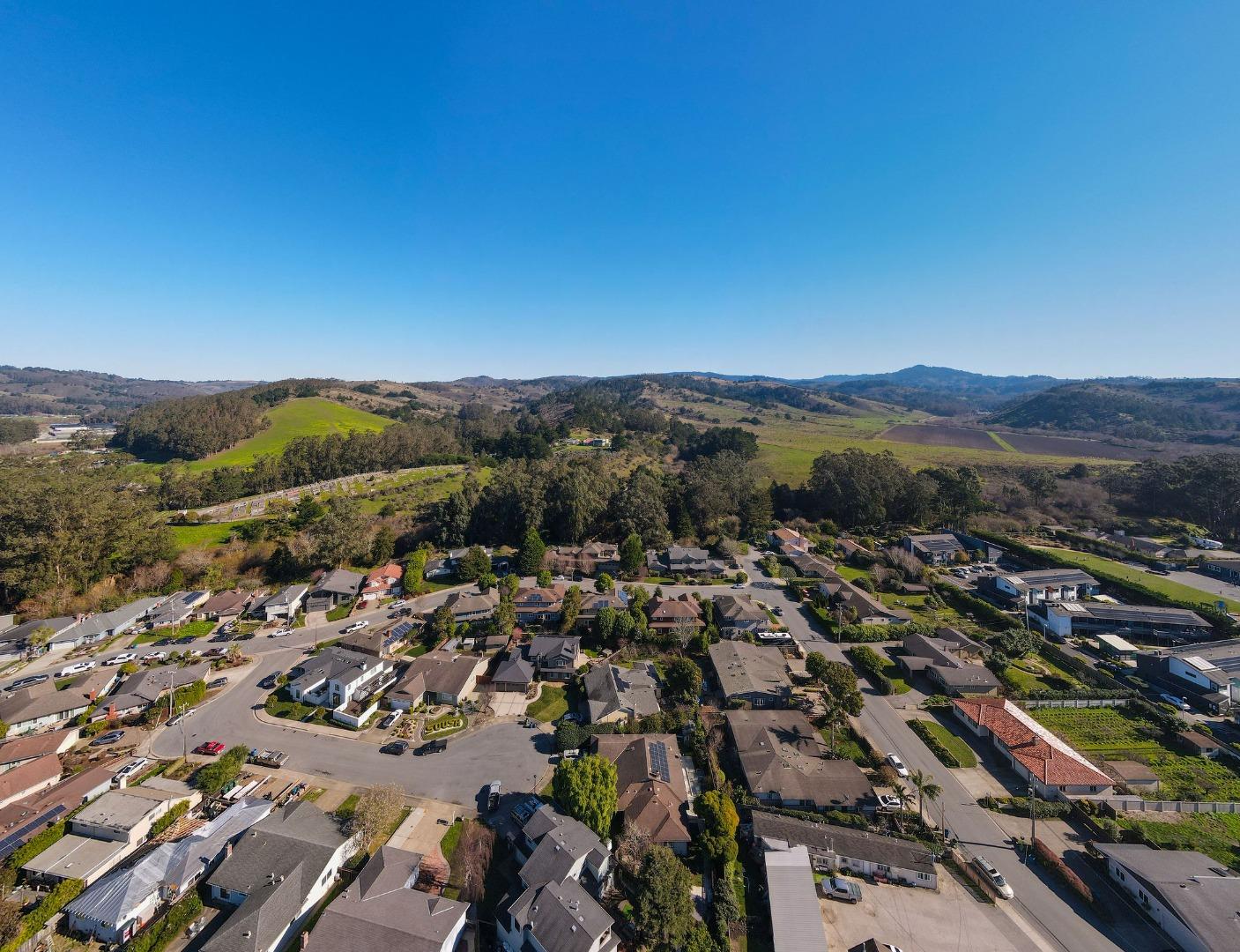 Detail Gallery Image 51 of 57 For 736 Arroyo Leon Dr, Half Moon Bay,  CA 94019 - 4 Beds | 4 Baths
