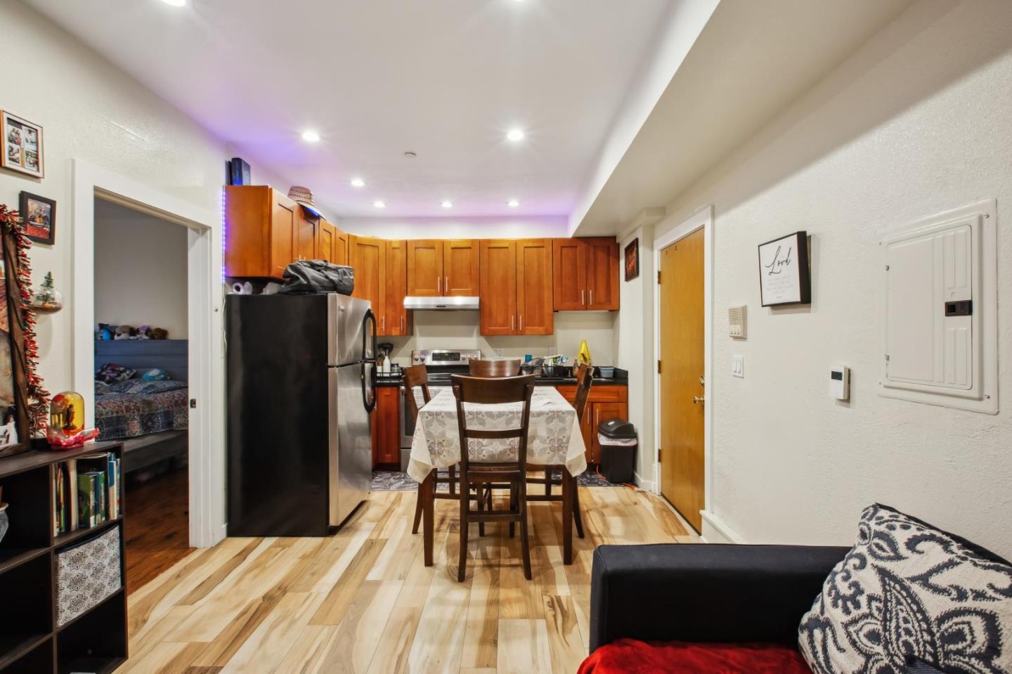 Detail Gallery Image 50 of 65 For 1615 Oakdale Ave, San Francisco,  CA 94124 - – Beds | – Baths