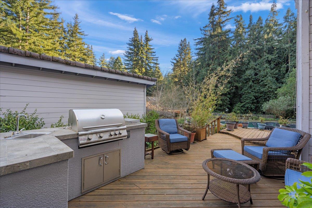 Detail Gallery Image 25 of 39 For 22116 Call of the Wild Rd, Los Gatos,  CA 95033 - 4 Beds | 3 Baths