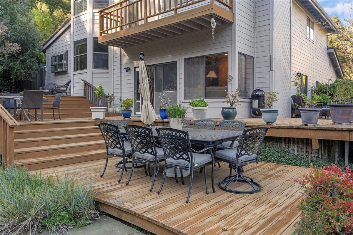 Detail Gallery Image 27 of 39 For 22116 Call of the Wild Rd, Los Gatos,  CA 95033 - 4 Beds | 3 Baths