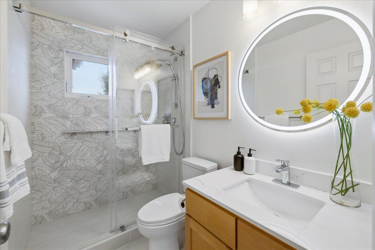 Detail Gallery Image 30 of 52 For 217 Heartwood Ln, Mountain View,  CA 94041 - 3 Beds | 2/1 Baths