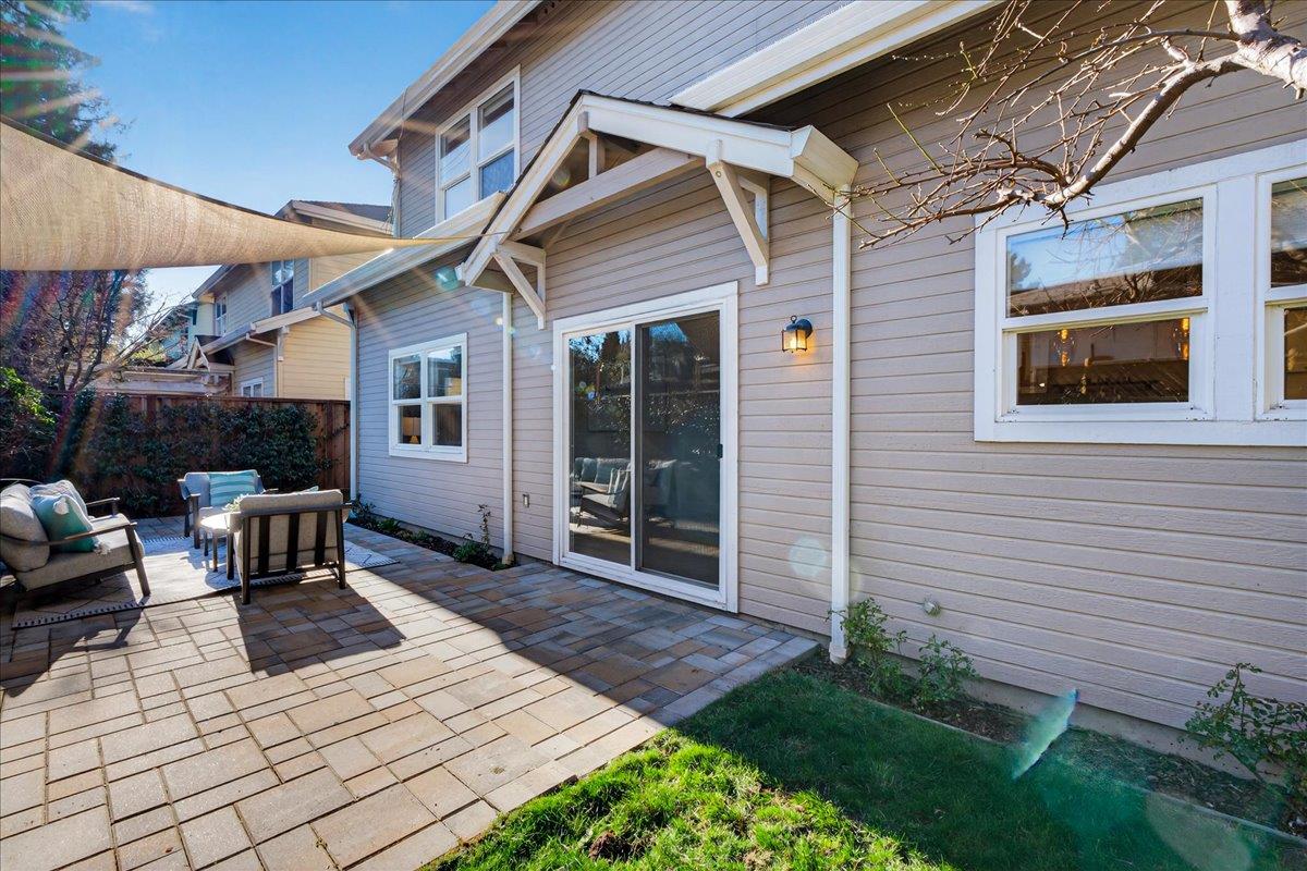 Detail Gallery Image 35 of 52 For 217 Heartwood Ln, Mountain View,  CA 94041 - 3 Beds | 2/1 Baths