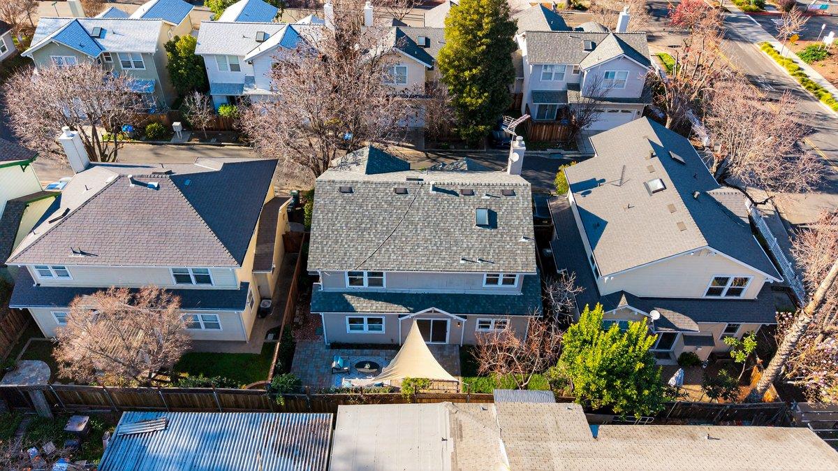 Detail Gallery Image 48 of 52 For 217 Heartwood Ln, Mountain View,  CA 94041 - 3 Beds | 2/1 Baths