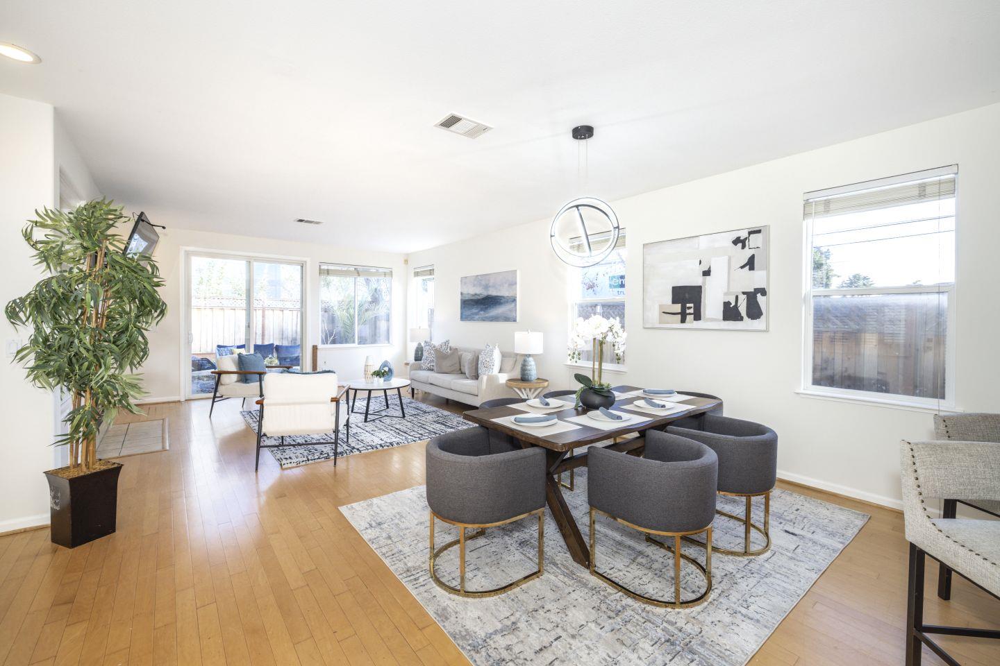 Detail Gallery Image 13 of 30 For 939 Oakes St, East Palo Alto,  CA 94303 - 3 Beds | 2/1 Baths