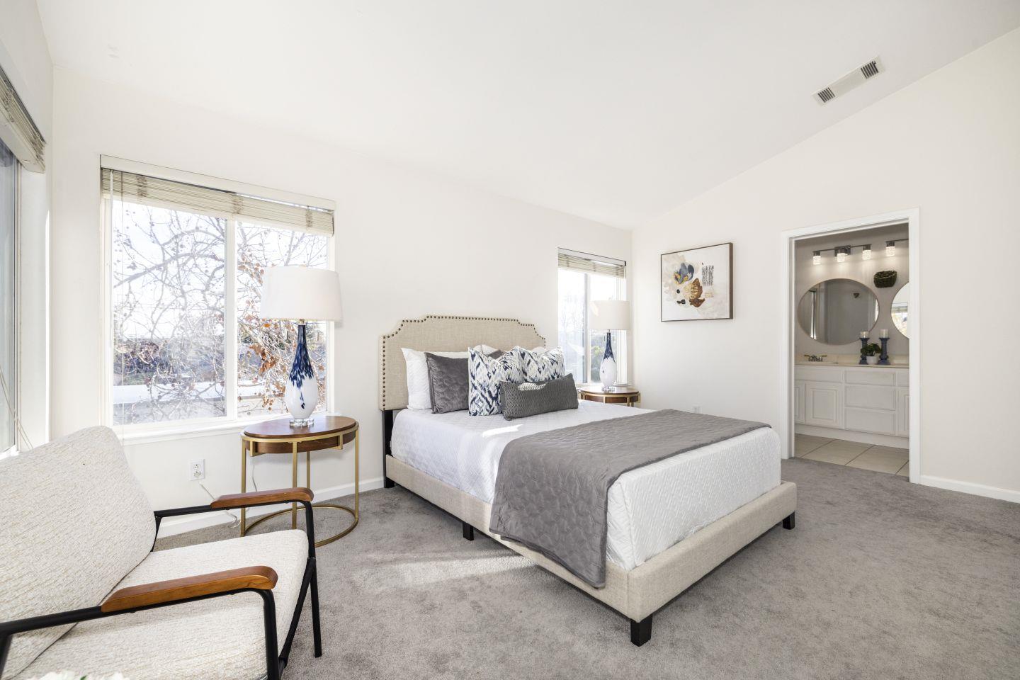 Detail Gallery Image 18 of 30 For 939 Oakes St, East Palo Alto,  CA 94303 - 3 Beds | 2/1 Baths