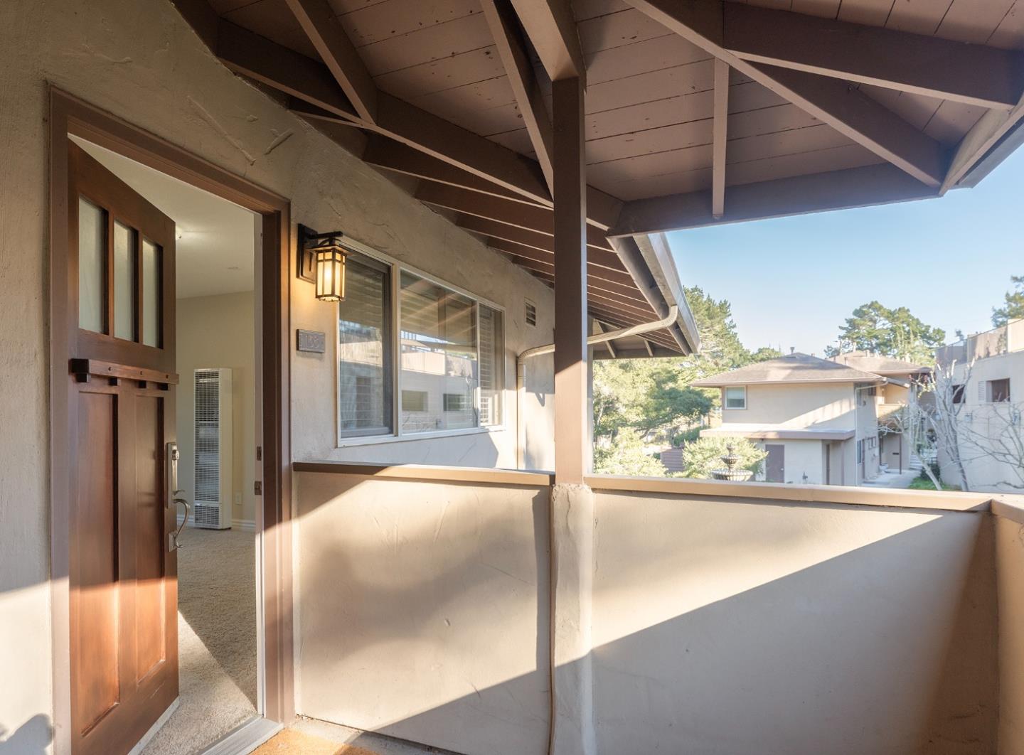 Detail Gallery Image 2 of 22 For 138 Mar Vista Dr, Monterey,  CA 93940 - 1 Beds | 1 Baths