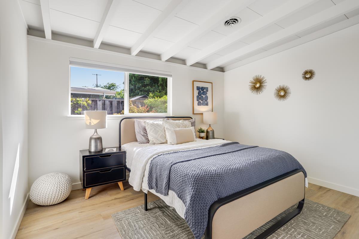 Detail Gallery Image 17 of 31 For 680 Hamilton Ln, Santa Clara,  CA 95051 - 3 Beds | 2 Baths