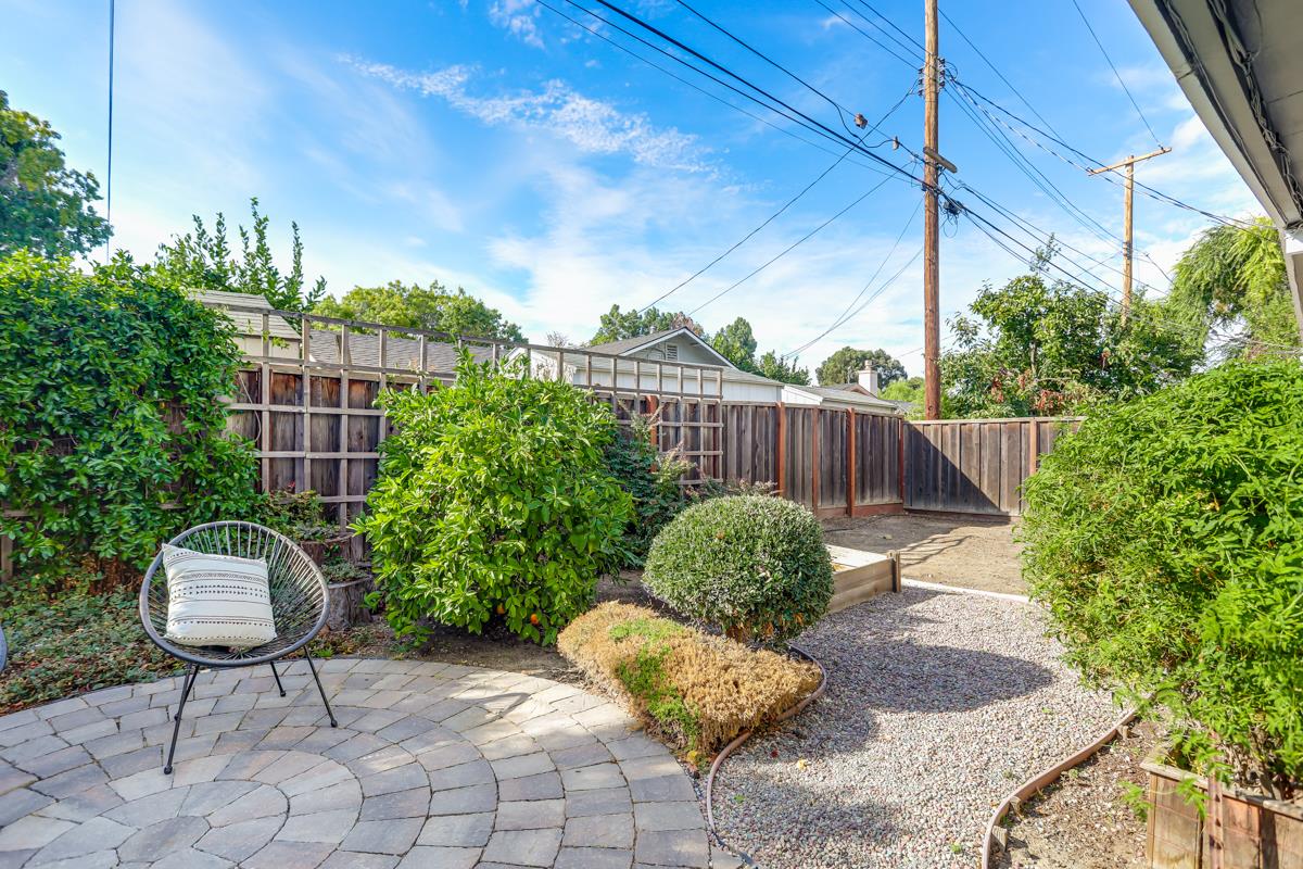 Detail Gallery Image 29 of 31 For 680 Hamilton Ln, Santa Clara,  CA 95051 - 3 Beds | 2 Baths