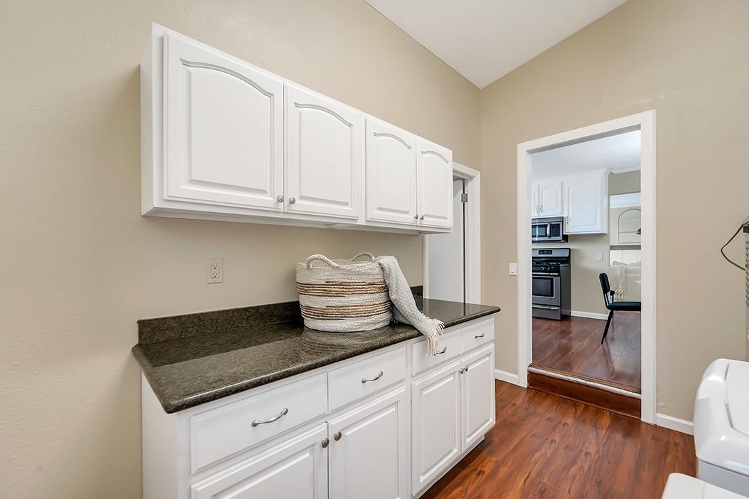 Detail Gallery Image 15 of 26 For 12 Shawnee Ct, Seaside,  CA 93955 - 3 Beds | 1/1 Baths