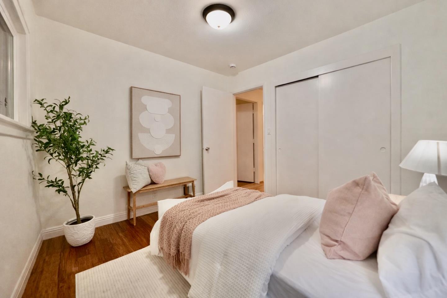 Detail Gallery Image 16 of 38 For 251 Lassen Dr, San Bruno,  CA 94066 - 4 Beds | 3 Baths