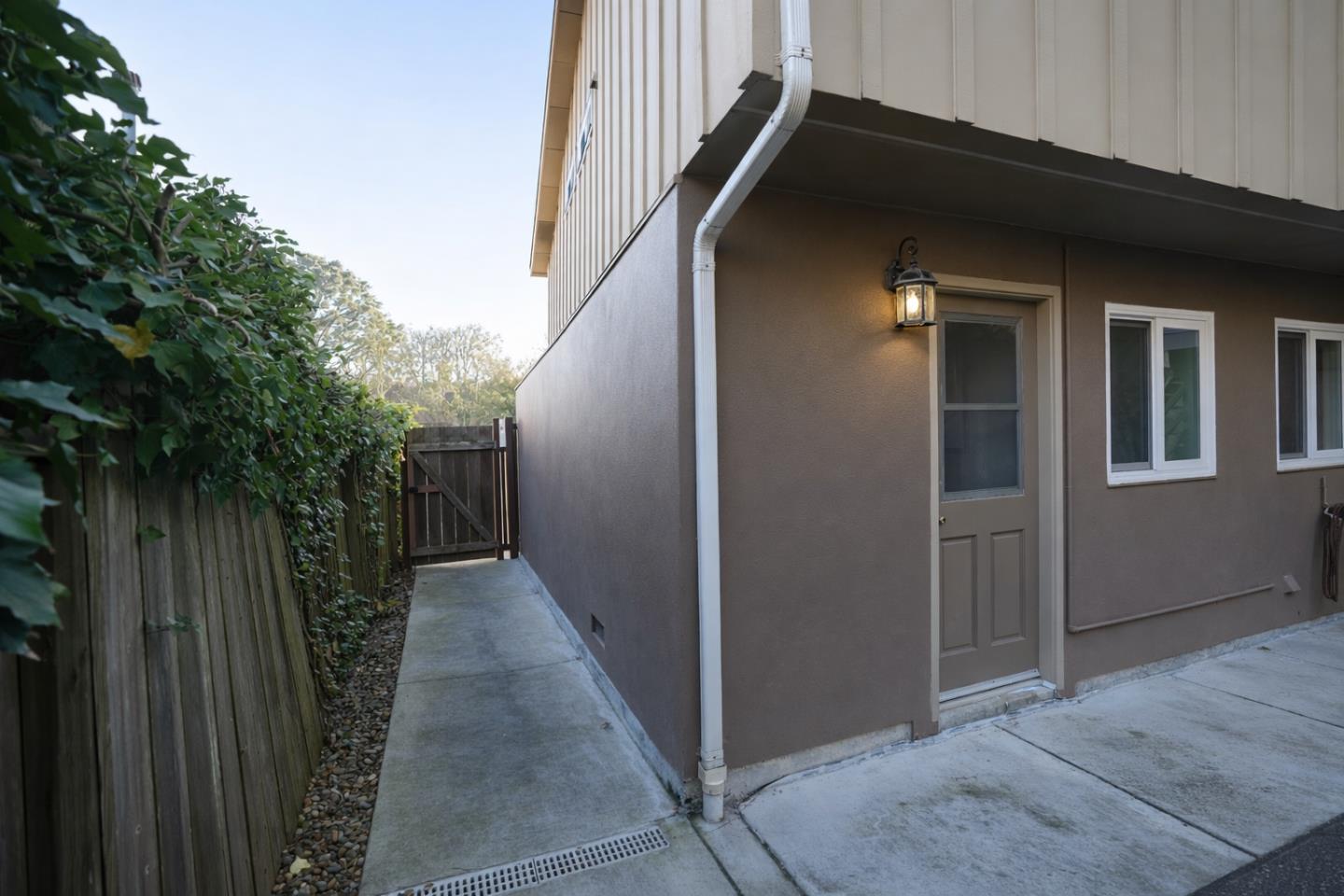 Detail Gallery Image 38 of 38 For 251 Lassen Dr, San Bruno,  CA 94066 - 4 Beds | 3 Baths