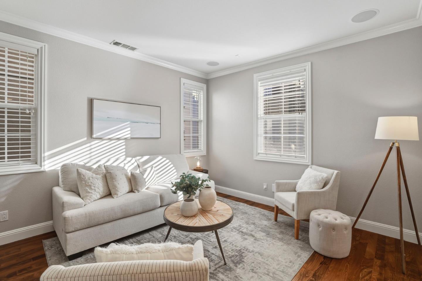 Detail Gallery Image 17 of 45 For 328 Heritage View Ter, San Jose,  CA 95125 - 3 Beds | 2/1 Baths