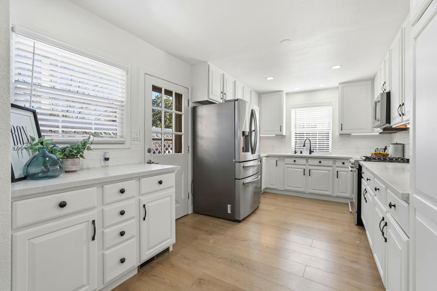 Detail Gallery Image 9 of 20 For 2920 Fresno Street, Santa Clara,  CA 95051 - 4 Beds | 2 Baths