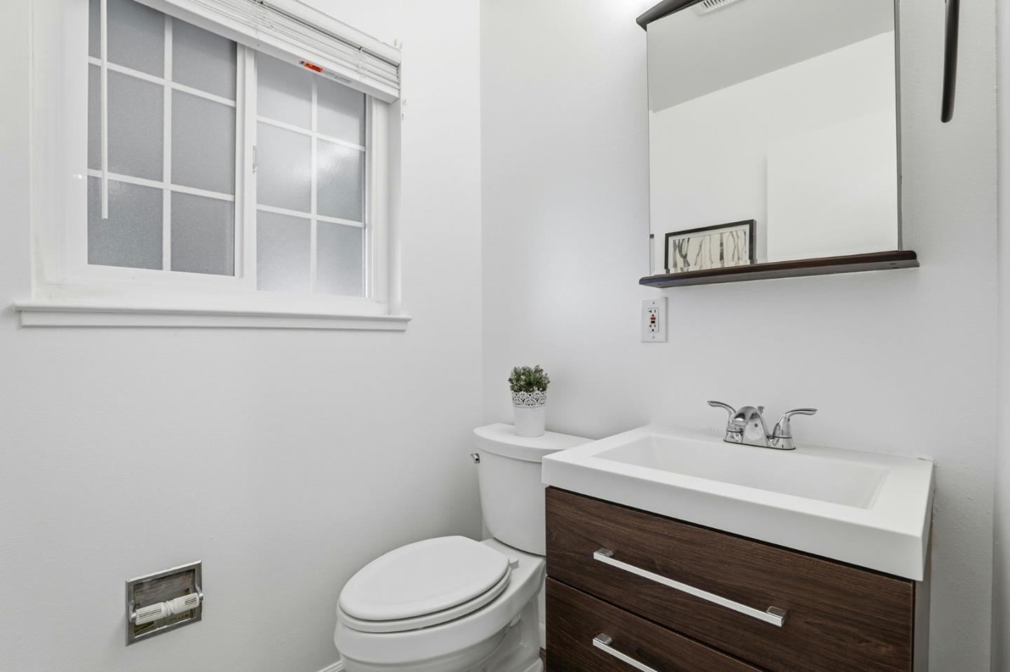 Detail Gallery Image 33 of 42 For 1650 Nord Ln, San Jose,  CA 95125 - 4 Beds | 2/1 Baths