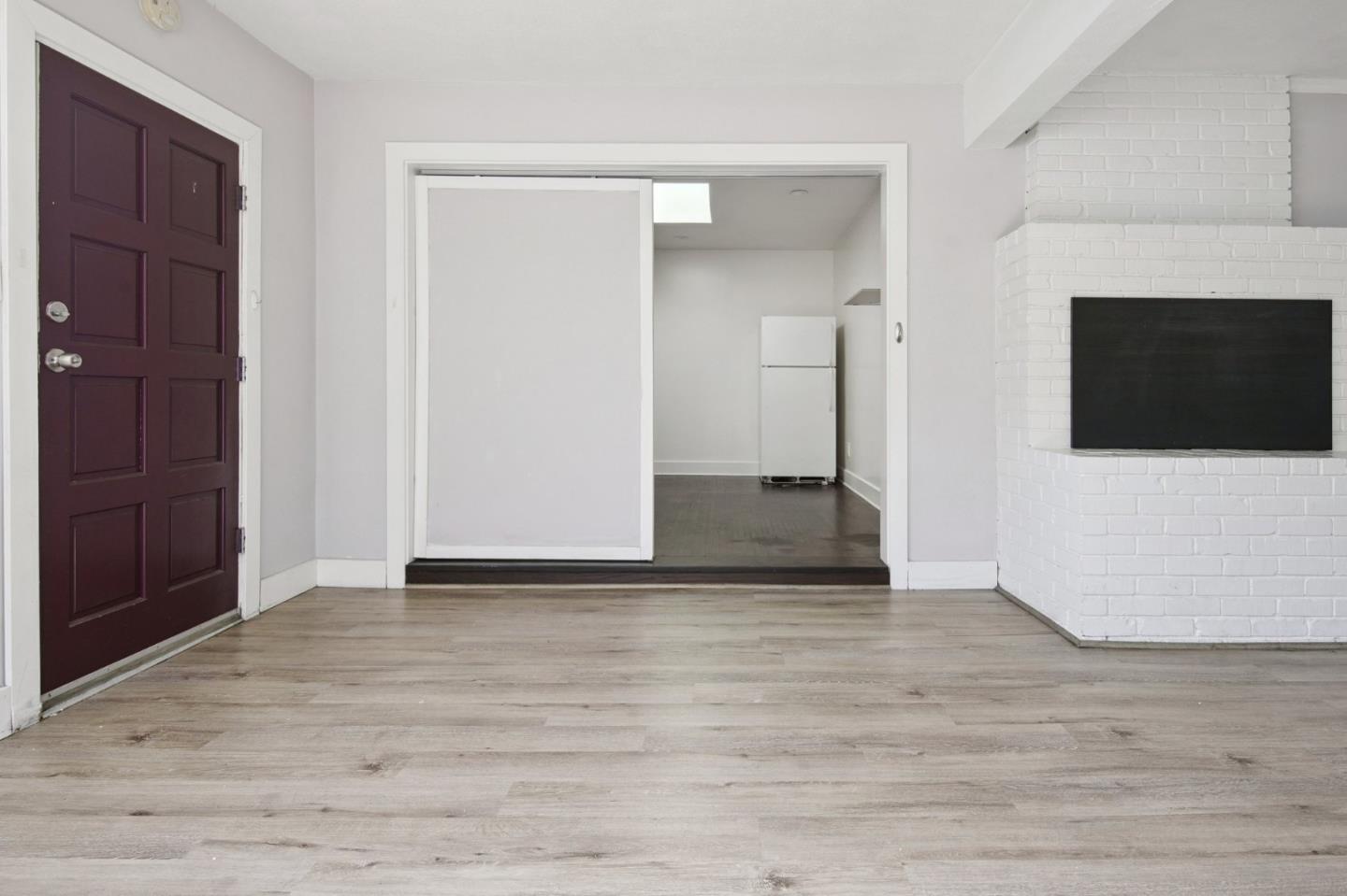 Detail Gallery Image 4 of 15 For 8630 Stanmoor Dr a,  Los Angeles,  CA 90045 - 1 Beds | 1 Baths