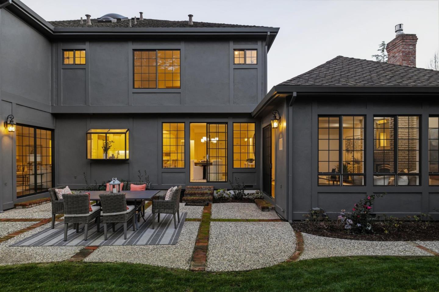 Detail Gallery Image 135 of 149 For 1080 Macadamia Dr, Hillsborough,  CA 94010 - 5 Beds | 5/1 Baths