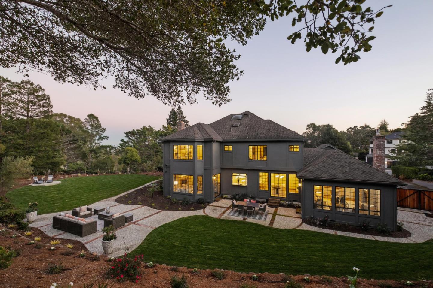 Detail Gallery Image 137 of 149 For 1080 Macadamia Dr, Hillsborough,  CA 94010 - 5 Beds | 5/1 Baths