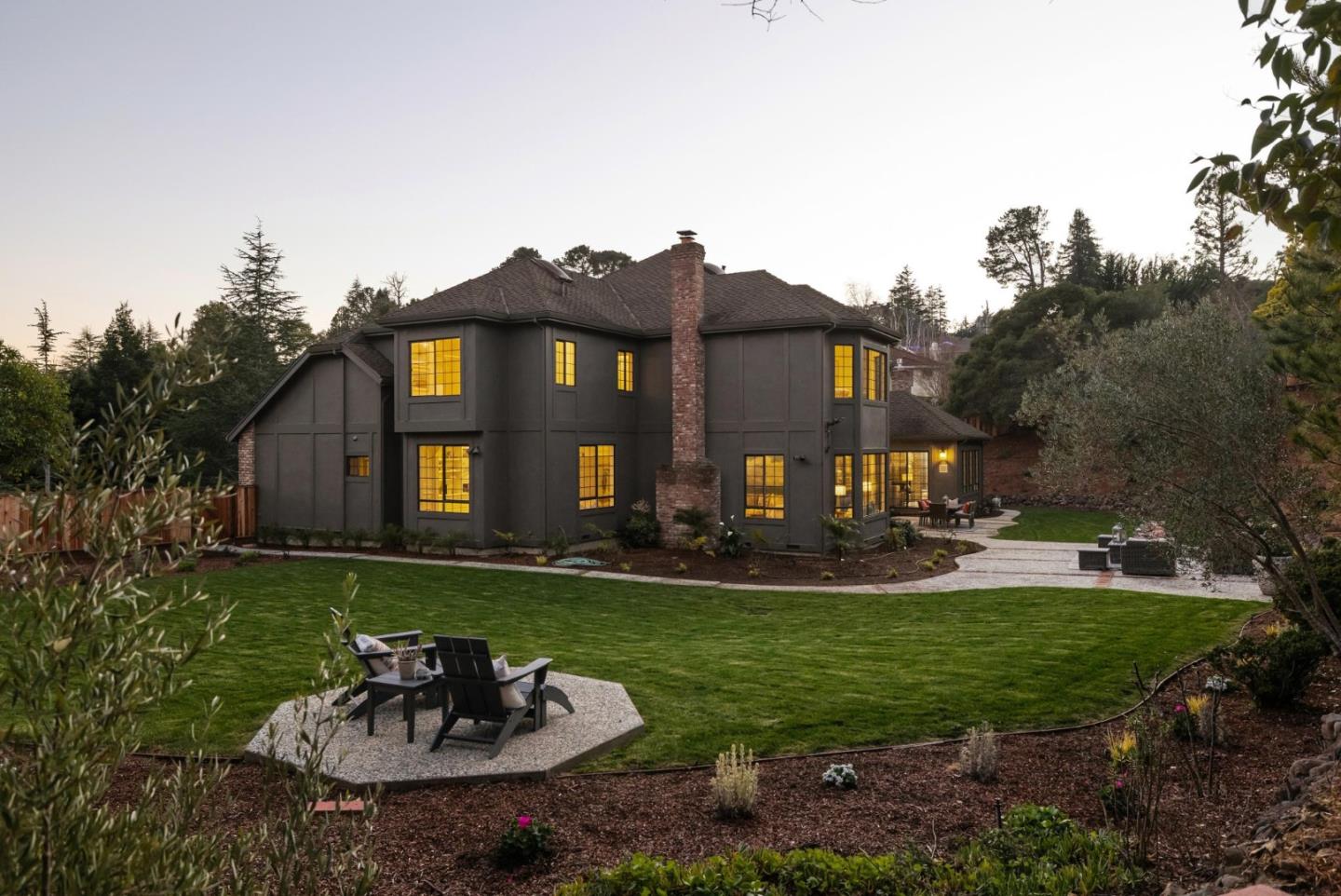 Detail Gallery Image 138 of 149 For 1080 Macadamia Dr, Hillsborough,  CA 94010 - 5 Beds | 5/1 Baths