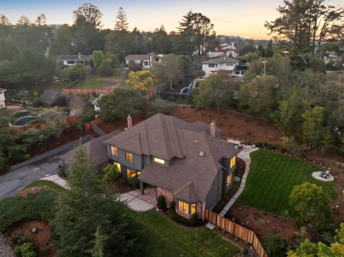 Detail Gallery Image 146 of 149 For 1080 Macadamia Dr, Hillsborough,  CA 94010 - 5 Beds | 5/1 Baths