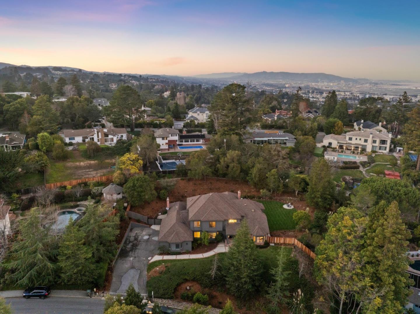 Detail Gallery Image 149 of 149 For 1080 Macadamia Dr, Hillsborough,  CA 94010 - 5 Beds | 5/1 Baths