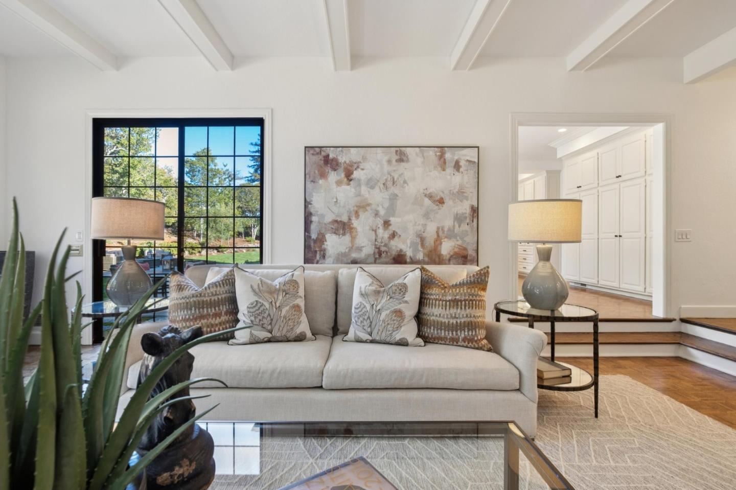 Detail Gallery Image 42 of 149 For 1080 Macadamia Dr, Hillsborough,  CA 94010 - 5 Beds | 5/1 Baths