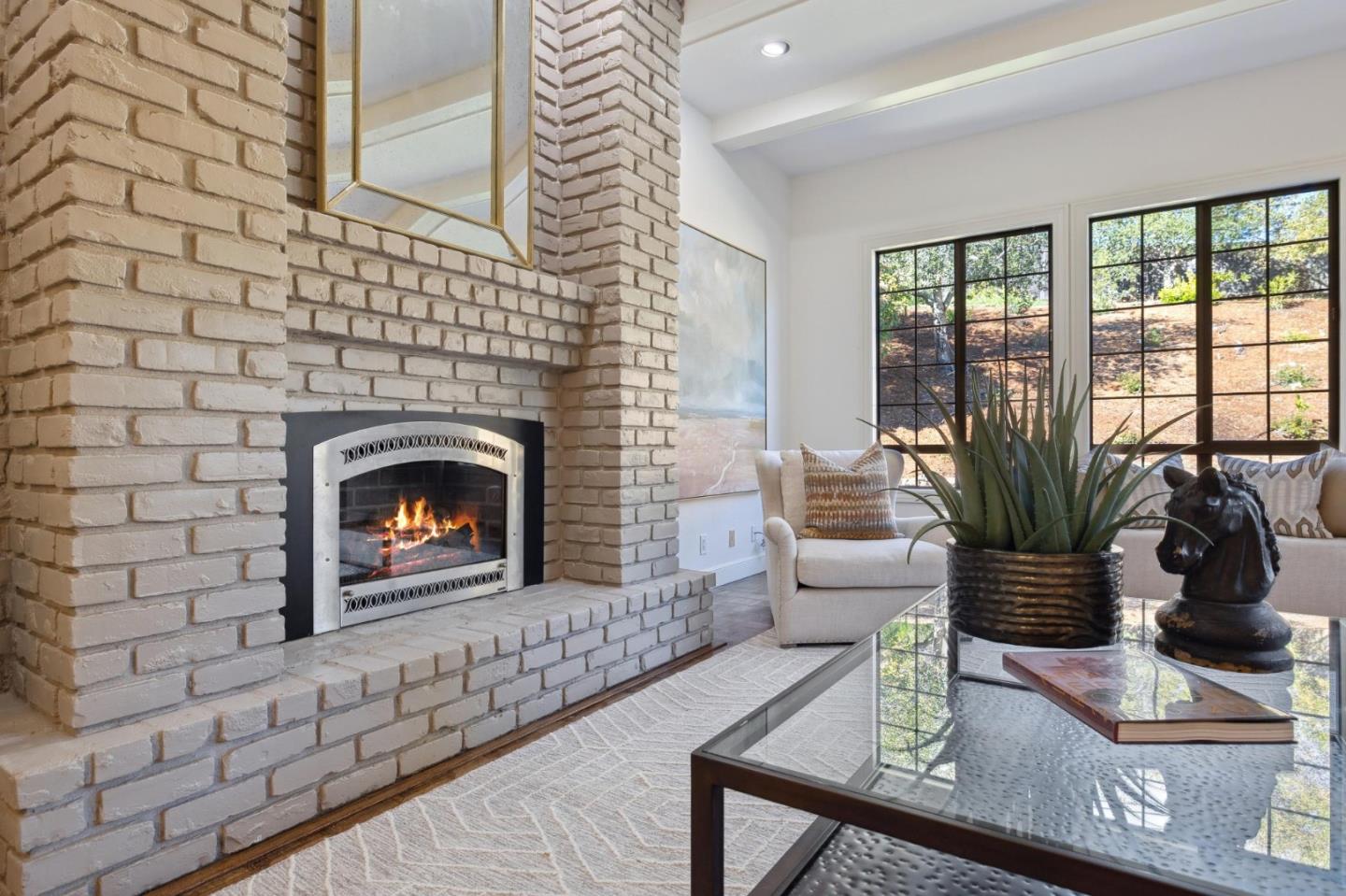 Detail Gallery Image 46 of 149 For 1080 Macadamia Dr, Hillsborough,  CA 94010 - 5 Beds | 5/1 Baths