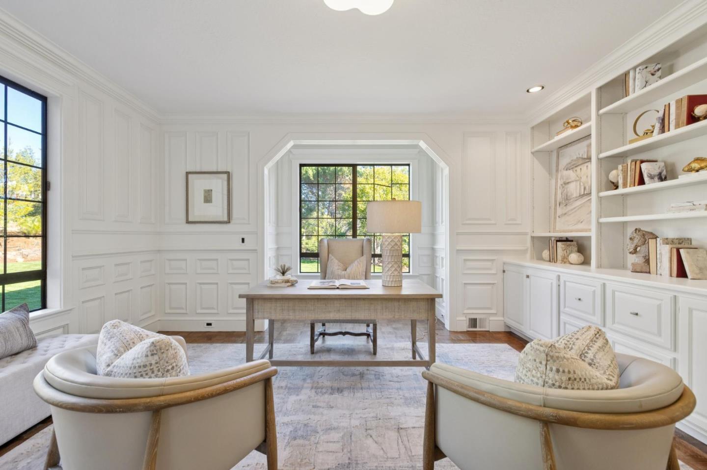 Detail Gallery Image 57 of 149 For 1080 Macadamia Dr, Hillsborough,  CA 94010 - 5 Beds | 5/1 Baths