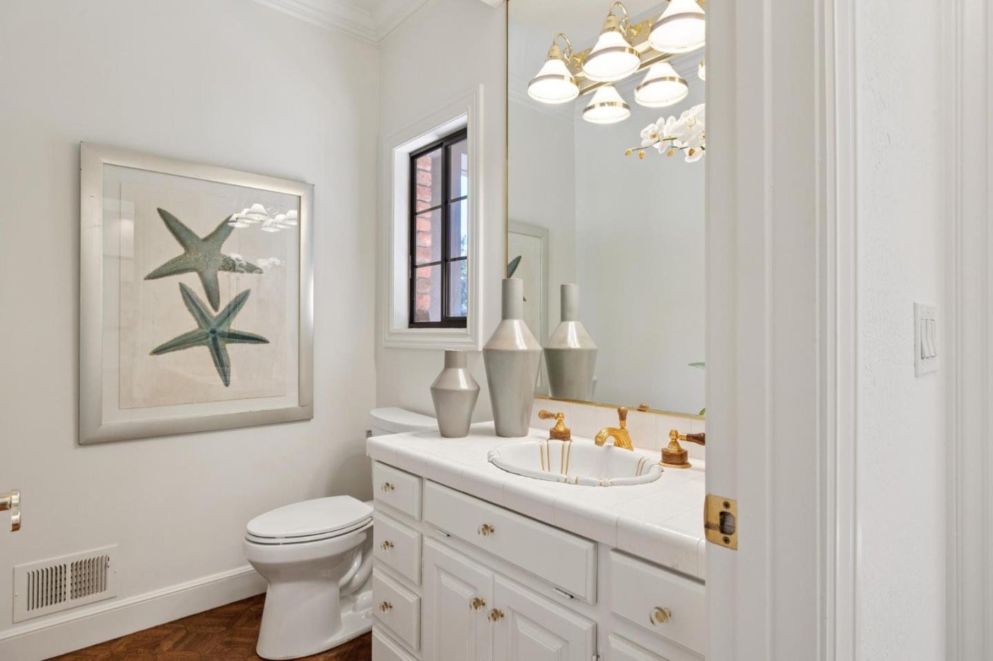 Detail Gallery Image 67 of 149 For 1080 Macadamia Dr, Hillsborough,  CA 94010 - 5 Beds | 5/1 Baths