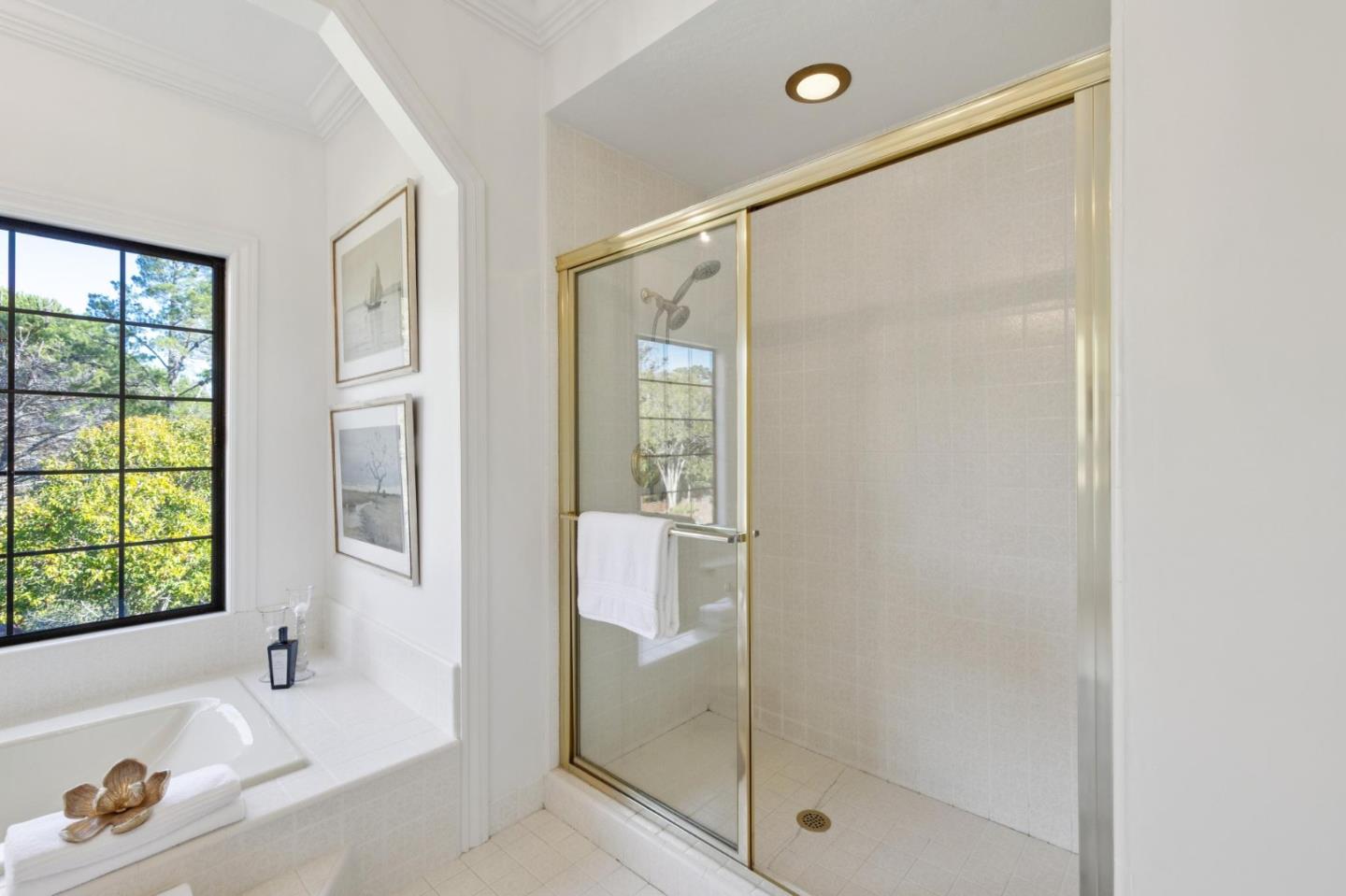 Detail Gallery Image 84 of 149 For 1080 Macadamia Dr, Hillsborough,  CA 94010 - 5 Beds | 5/1 Baths