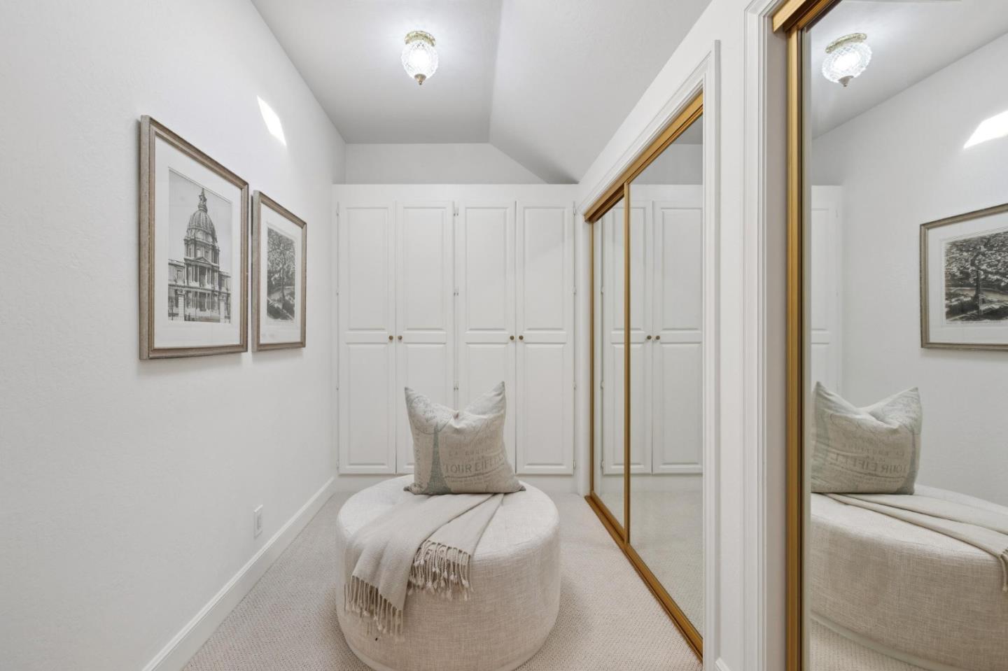 Detail Gallery Image 87 of 149 For 1080 Macadamia Dr, Hillsborough,  CA 94010 - 5 Beds | 5/1 Baths