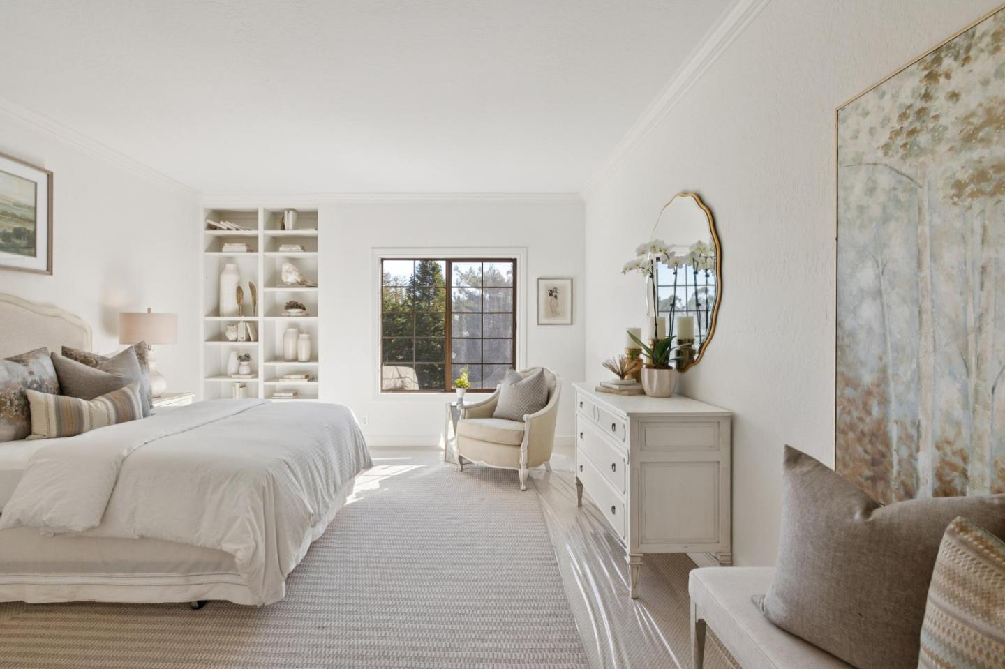 Detail Gallery Image 91 of 149 For 1080 Macadamia Dr, Hillsborough,  CA 94010 - 5 Beds | 5/1 Baths