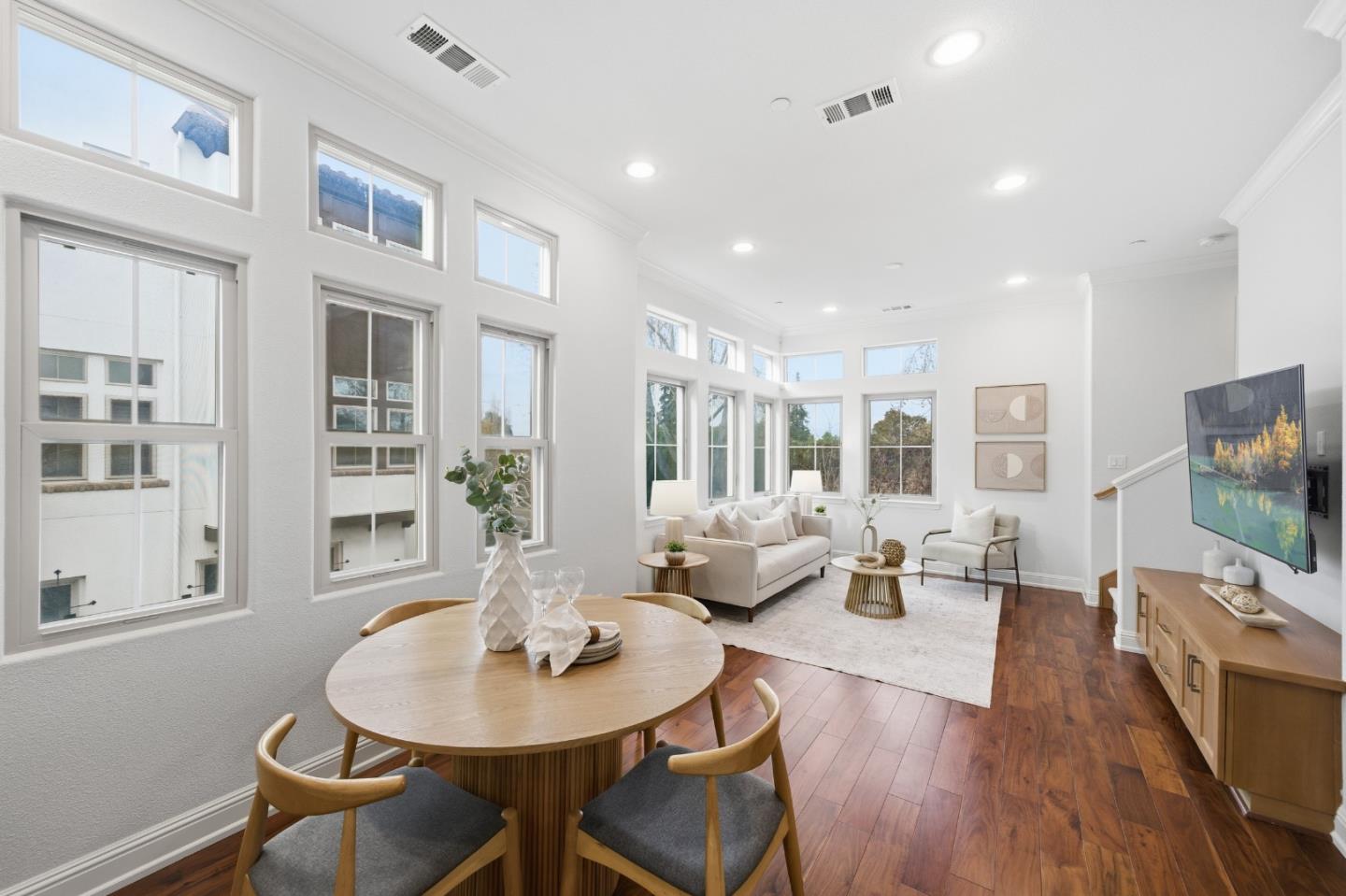 Photo #12: ML82031252 Listing: Photo #12